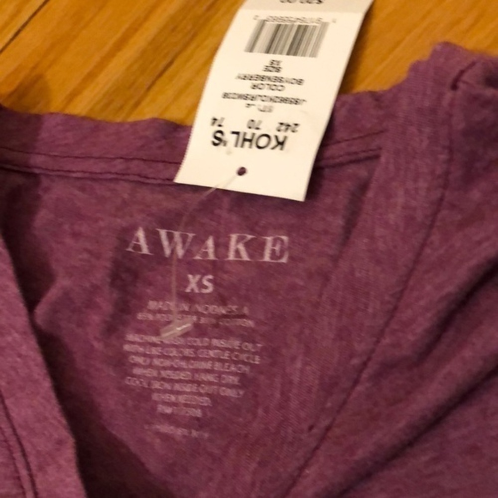 🎀NWT AWAKE BRAND FLAMINGO TEE SIZE XS 🎀 - Picture 3 of 6
